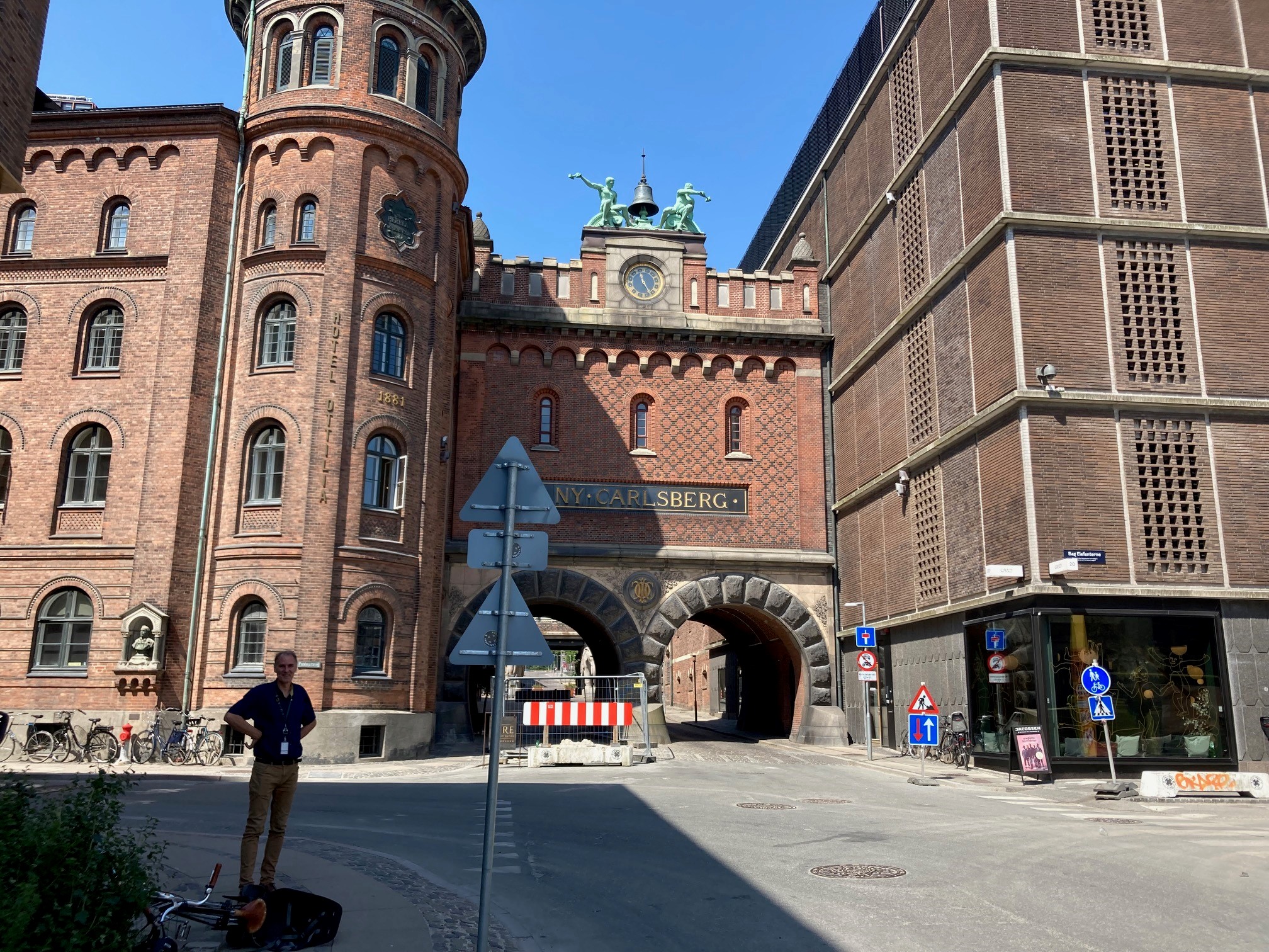 Carlsberg Gate