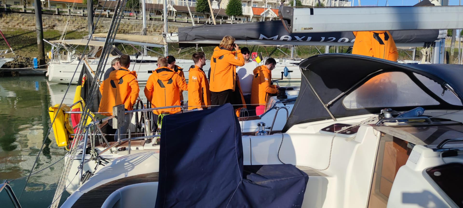 Captains Of Industry Pure Storage Boat
